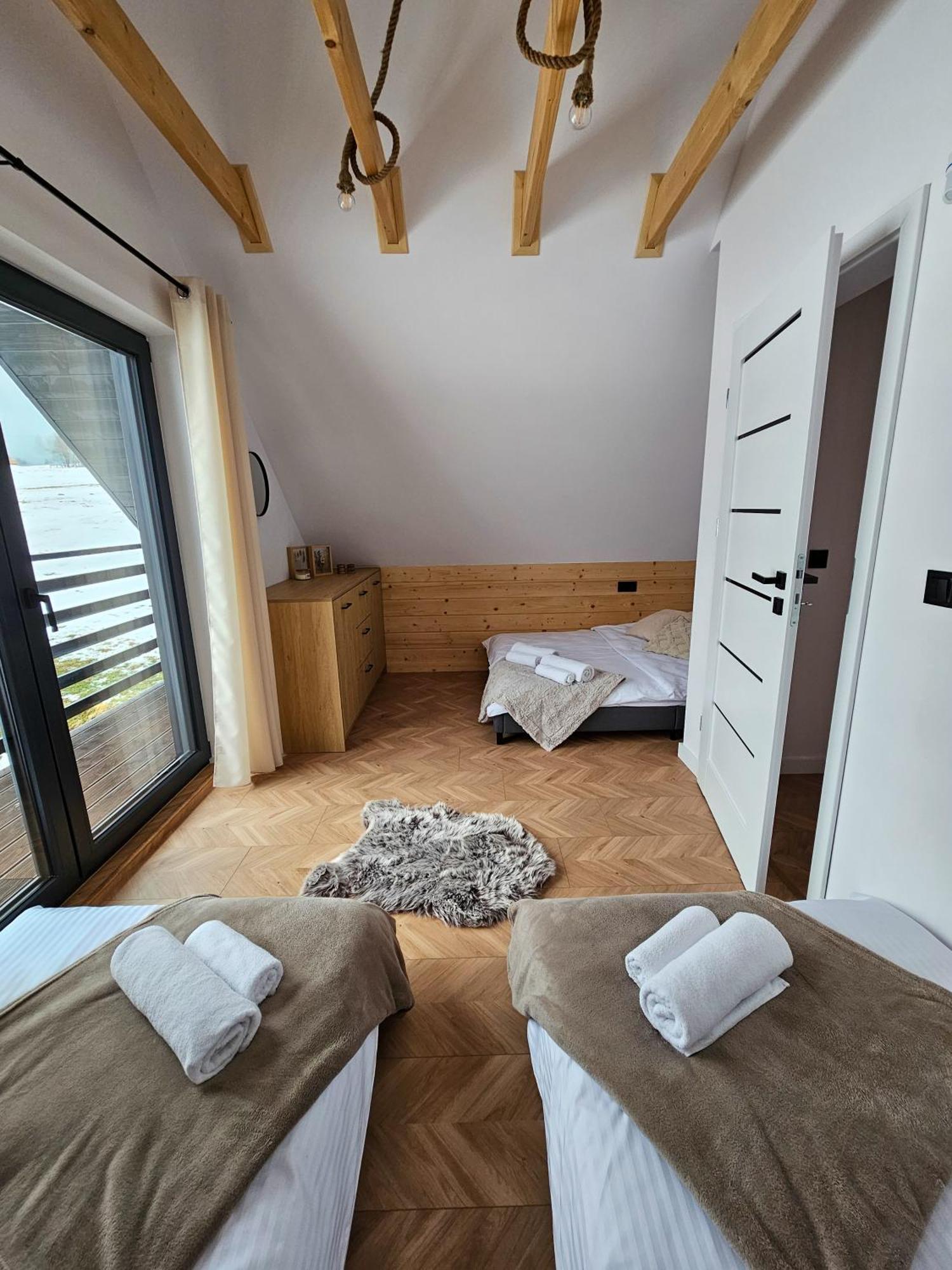 Okno Na Gory Apartment Klikuszowa ภายนอก รูปภาพ